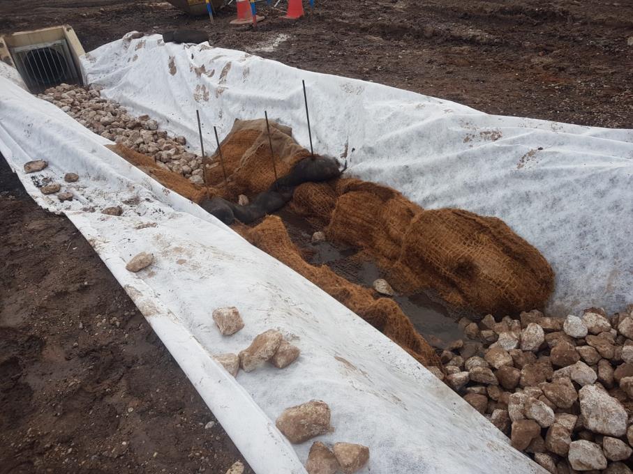 The advantages of lining ditches and swales in reducing erosion and pollution risks 23 lining ditches with geosynthetic liner and frog environmental silt mitigation products