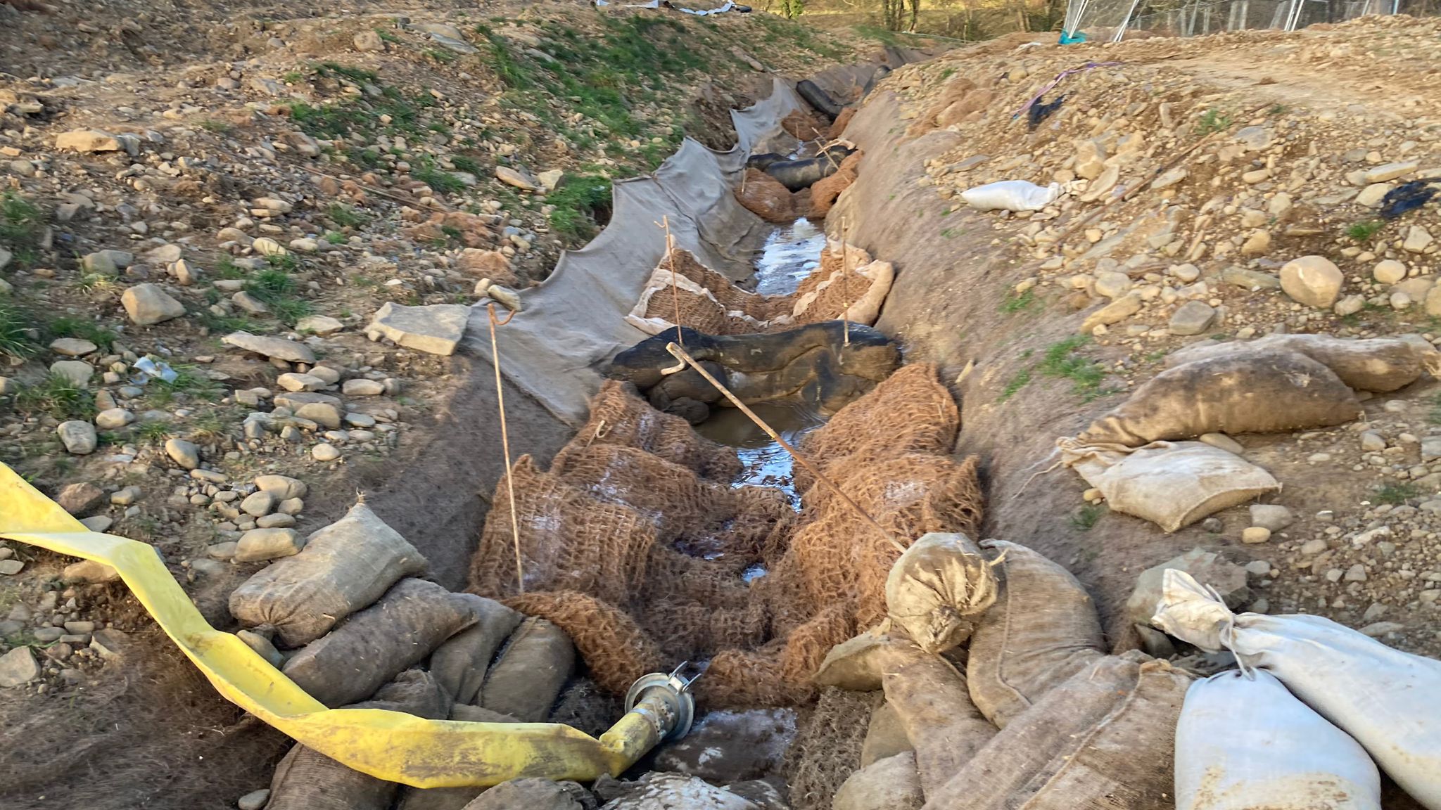 polishing channelsPHOTO-2024-01-11-14-59-25