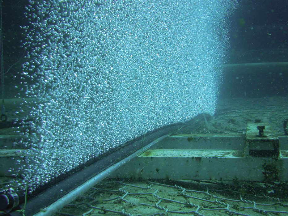 Bubble Tubing underwater